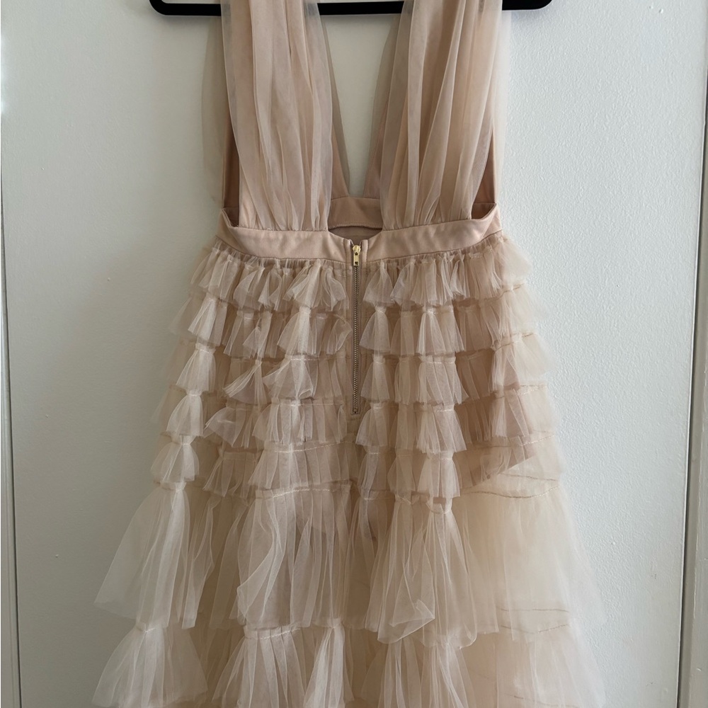 Women's Blush Ruffle Maxi Dress - Elegant V-Neck Tiered Gown - Picture 7 of 9